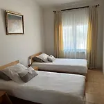 Du Perey Nyaraló
